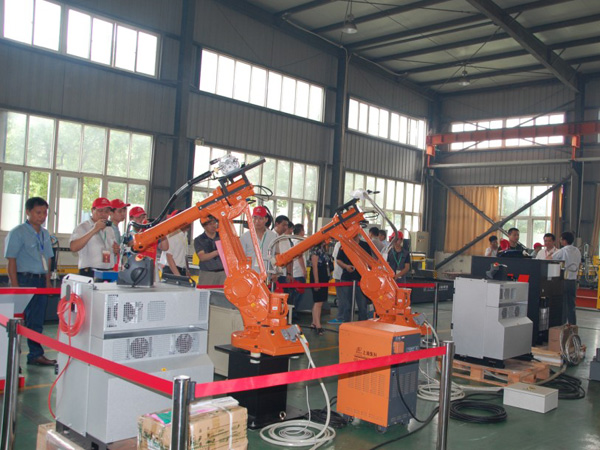 Robot Assembly Plant